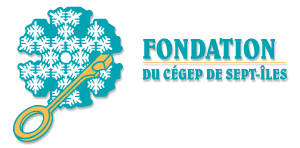 Logo représentant un flocon de neige bleu sarcelle et un sceptre doré à gauche. À droite, une inscription en bleu sarcelle et doré indique « Fondation du Cégep de Sept-Îles ».
